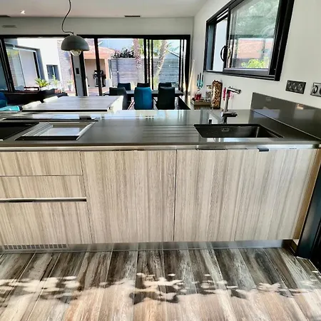 Miroir D'o - Piscine Chauffee * Gujan-Mestras