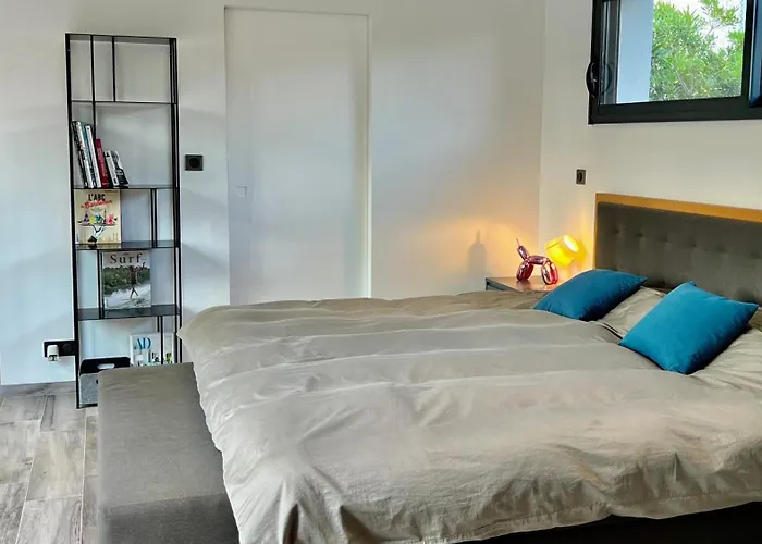 Miroir D'o - Piscine Chauffee Villa