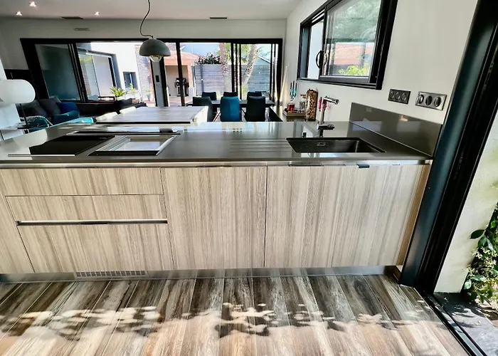 Miroir D'o - Piscine Chauffee * Gujan-Mestras