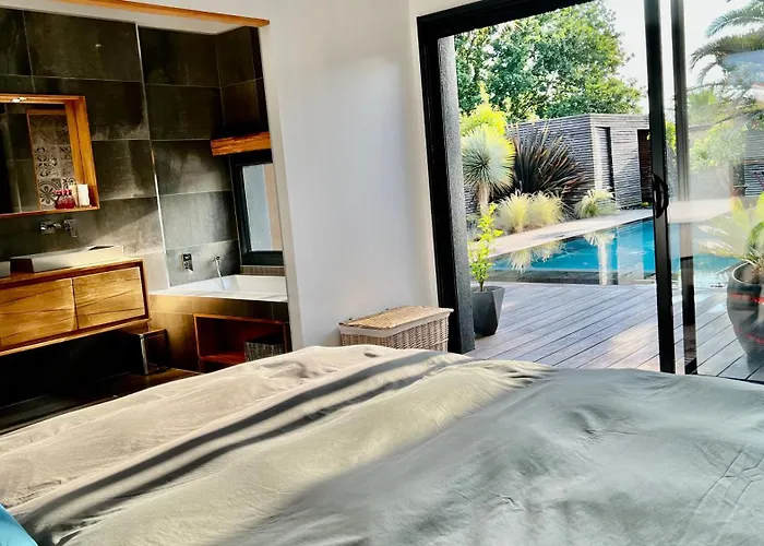 Miroir D'o - Piscine Chauffee *