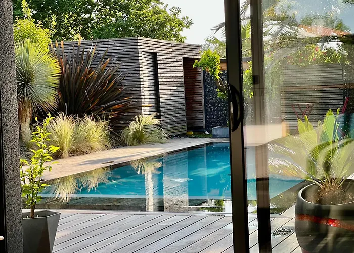 Miroir D'o - Piscine Chauffee Villa *