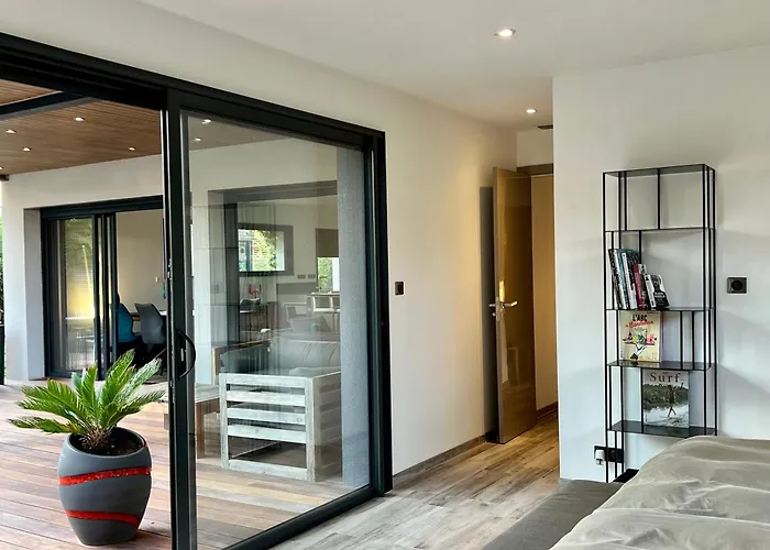 Miroir D'o - Piscine Chauffee * Gujan-Mestras